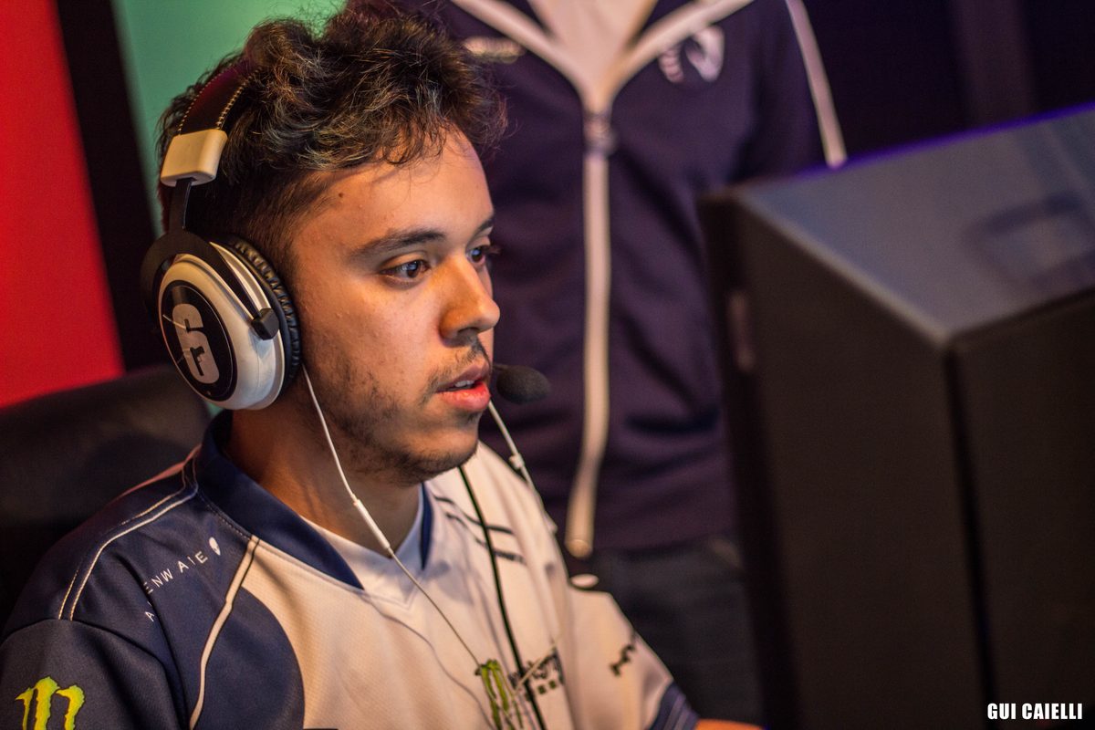 ANDRÉ "NESK" - MELHOR ATLETA DE RAINBOW SIX SIEGE