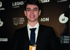 MARCEL - MELHOR ATLETA DE MOBILE GAMES