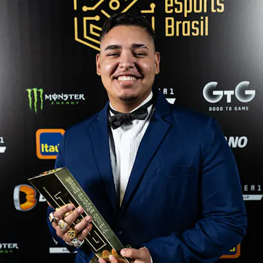 YAGO - MELHOR ATLETA DE FREE FIRE