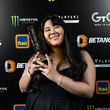KAAH - MELHOR ATLETA FEMININA DE CS:GO